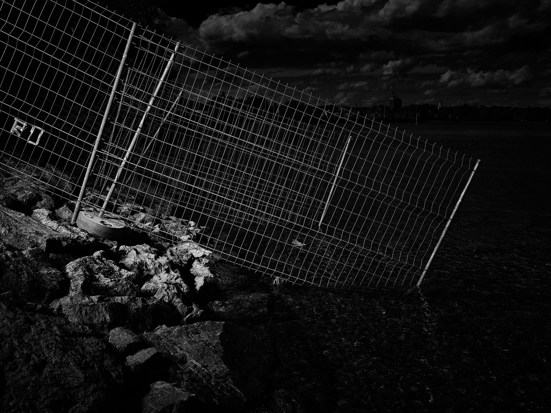TIMES OF ISOLATION - CLOSED BORDERS